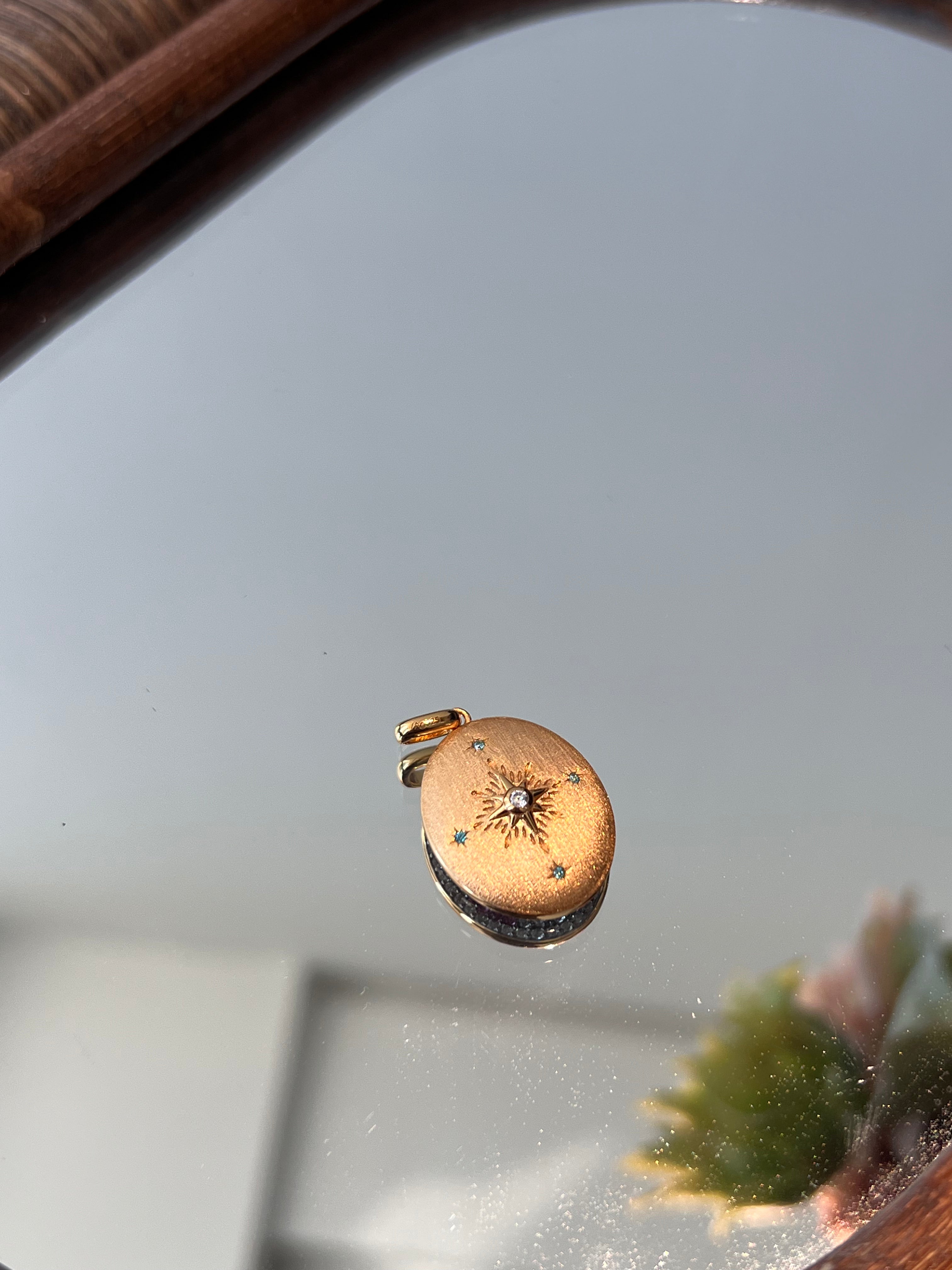 Rose Radiance Pendant
