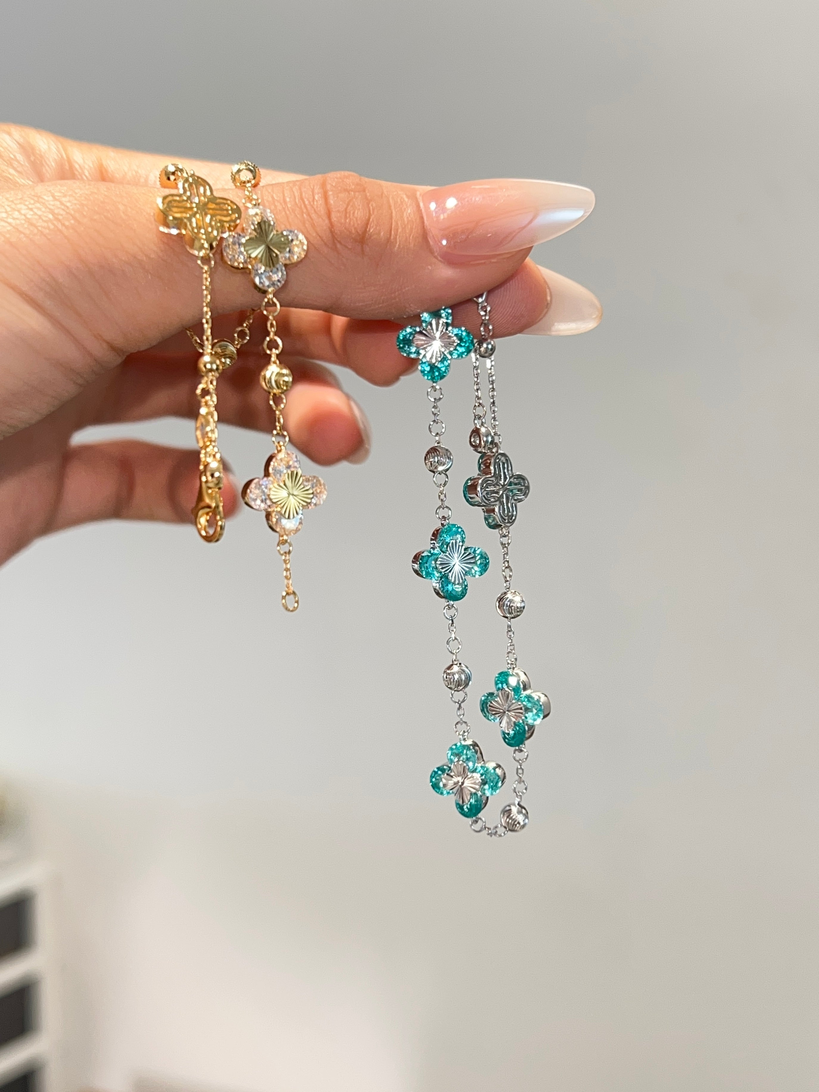 Dainty Clover Chain Bracelet