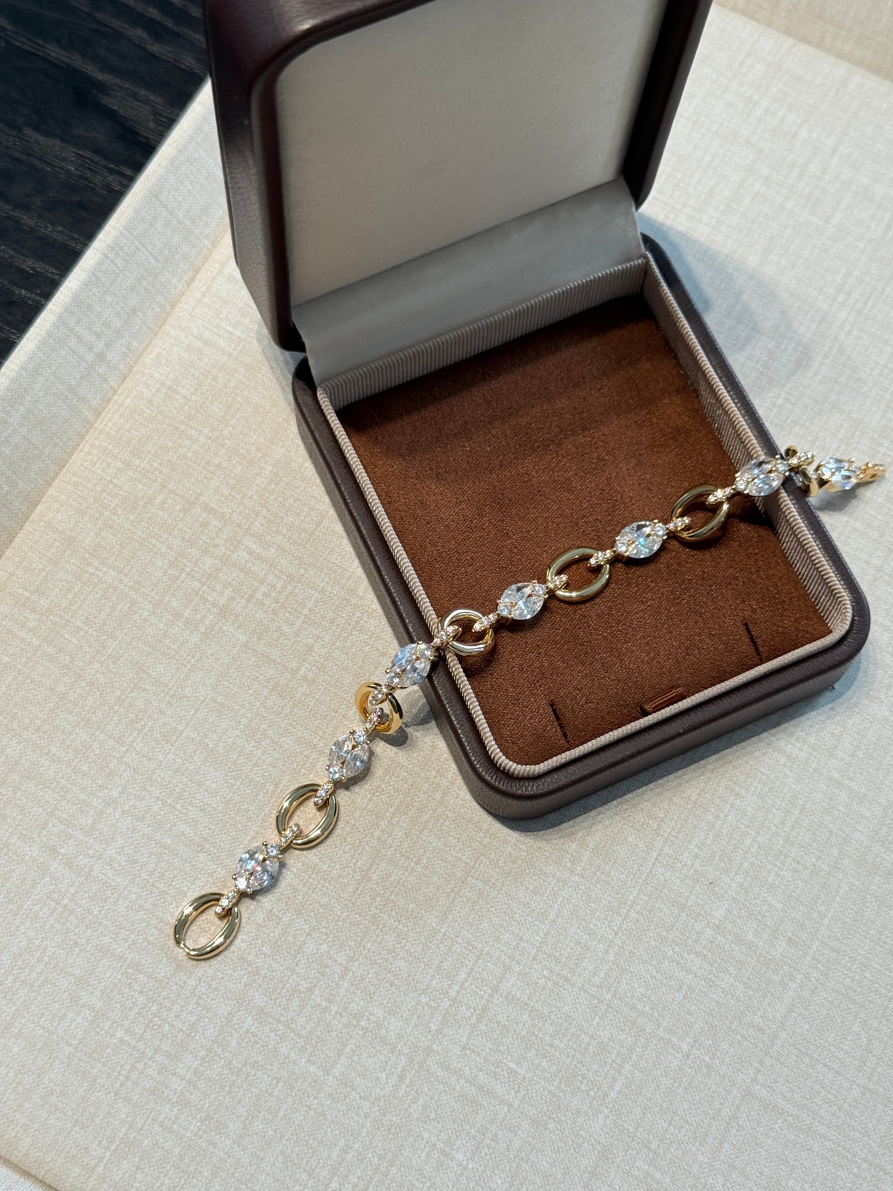 Timeless Link Bracelet