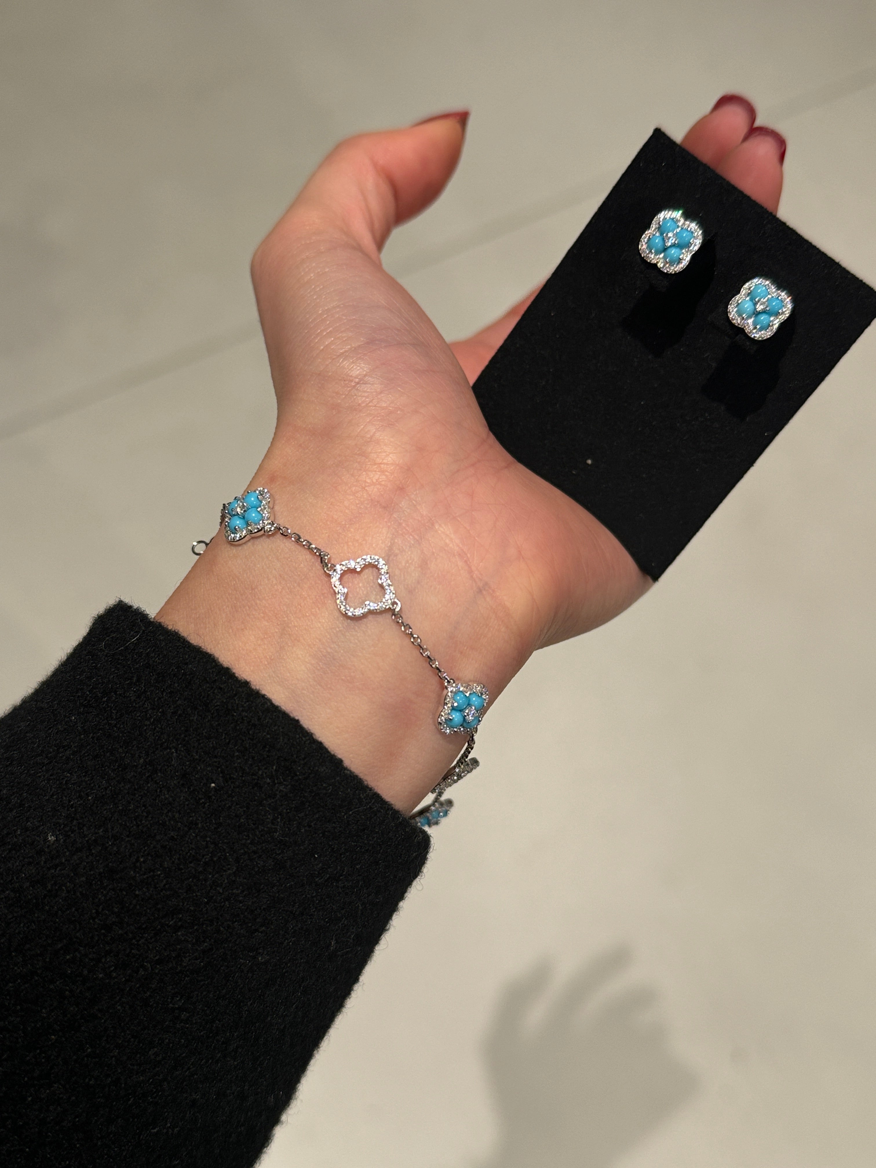 Azure Clover Bracelet
