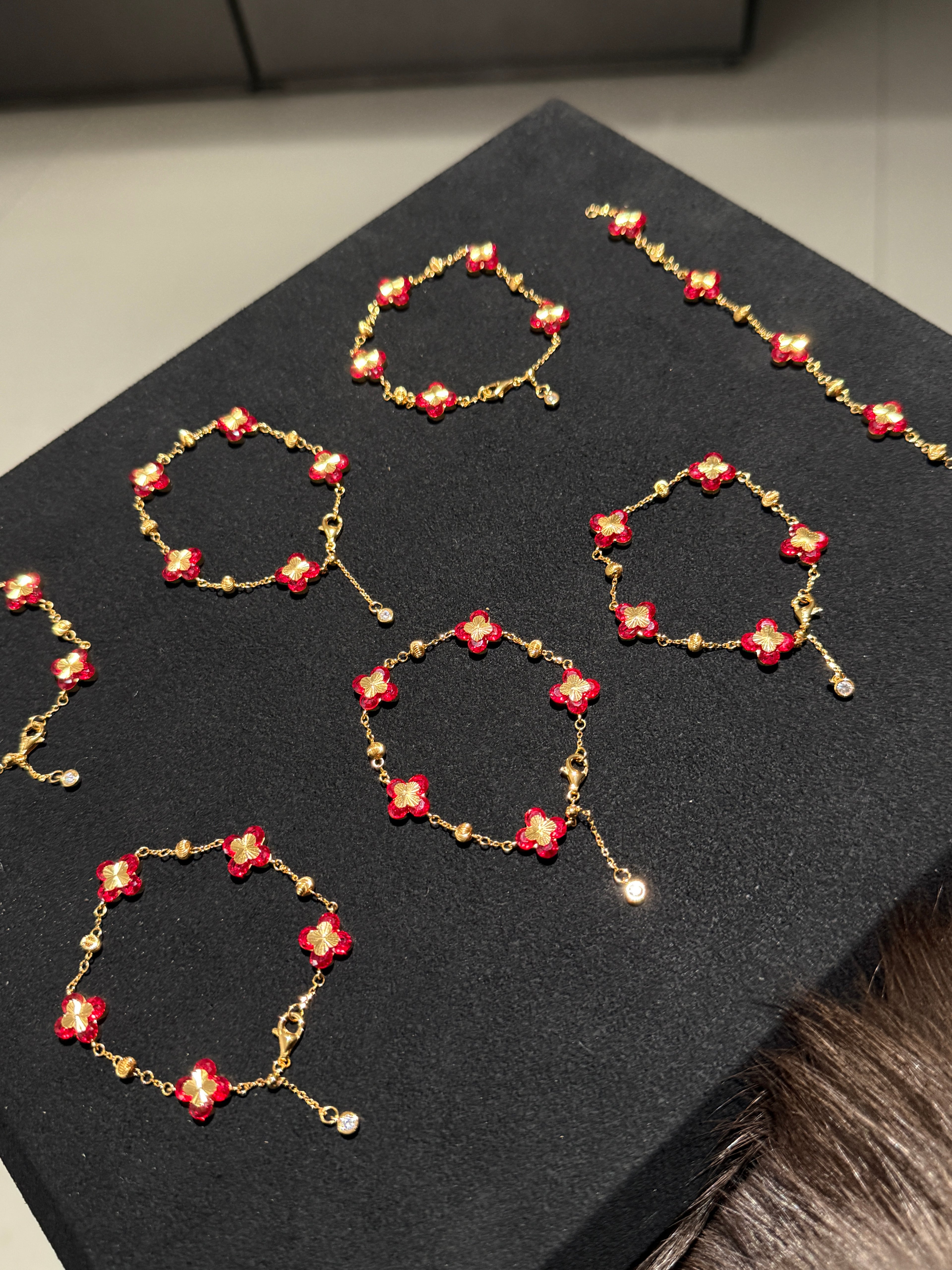 Dainty Clover Chain Bracelet