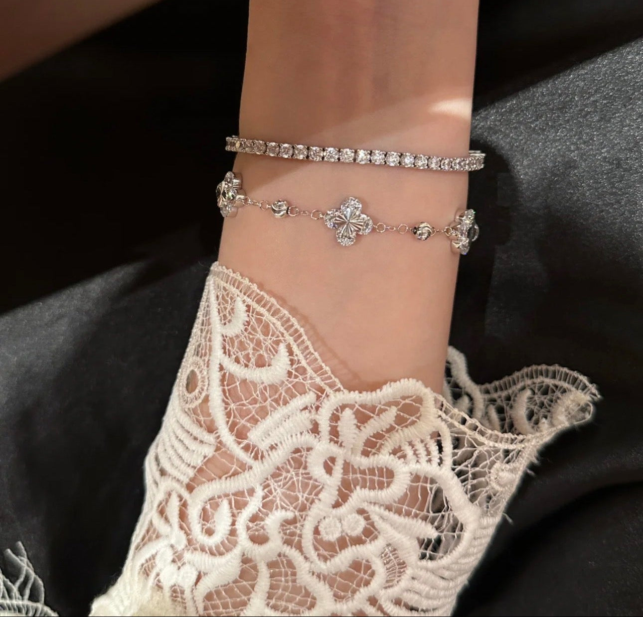 Dainty Clover Chain Bracelet