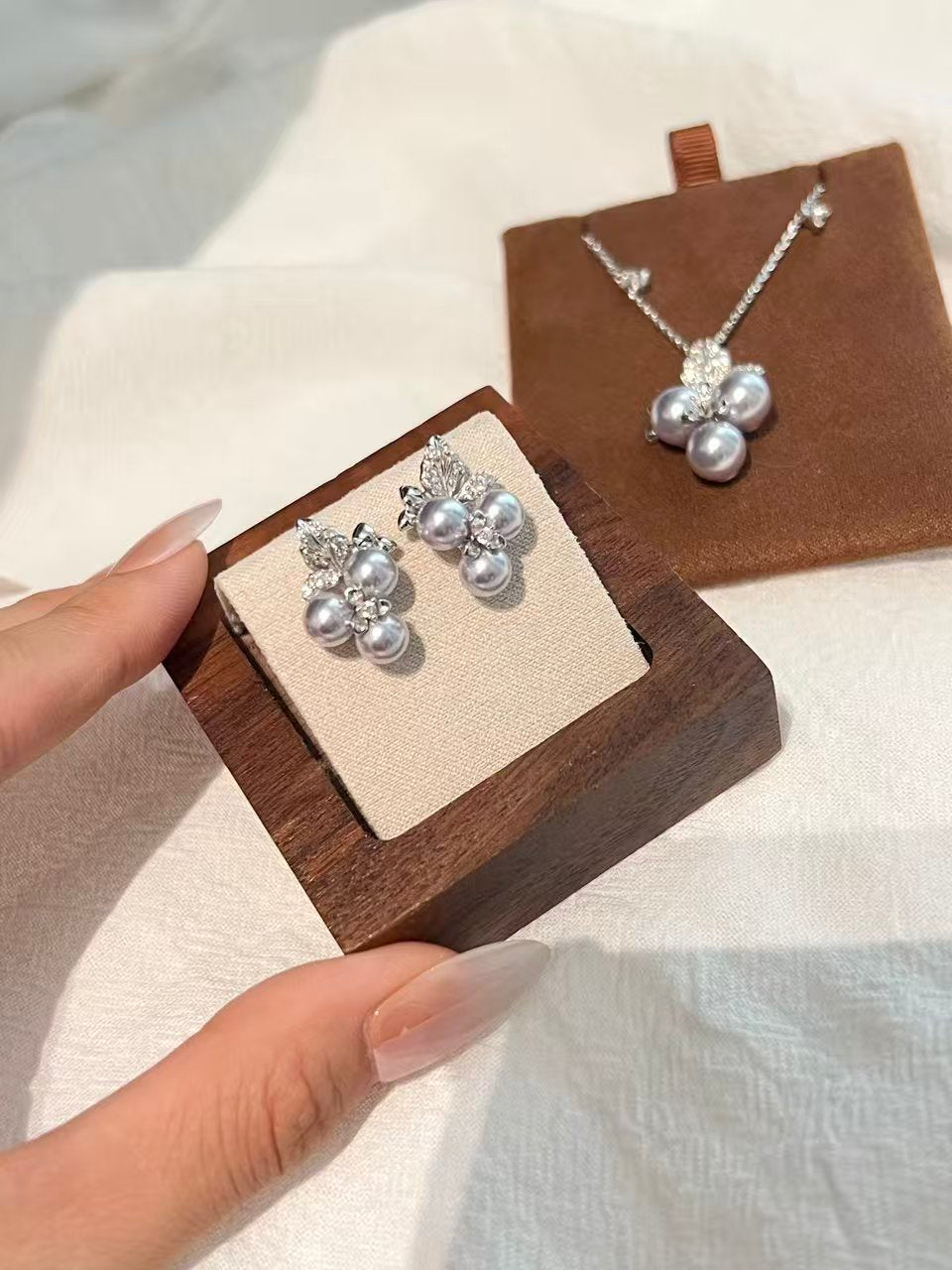 Moonleaf Pearl Earrings